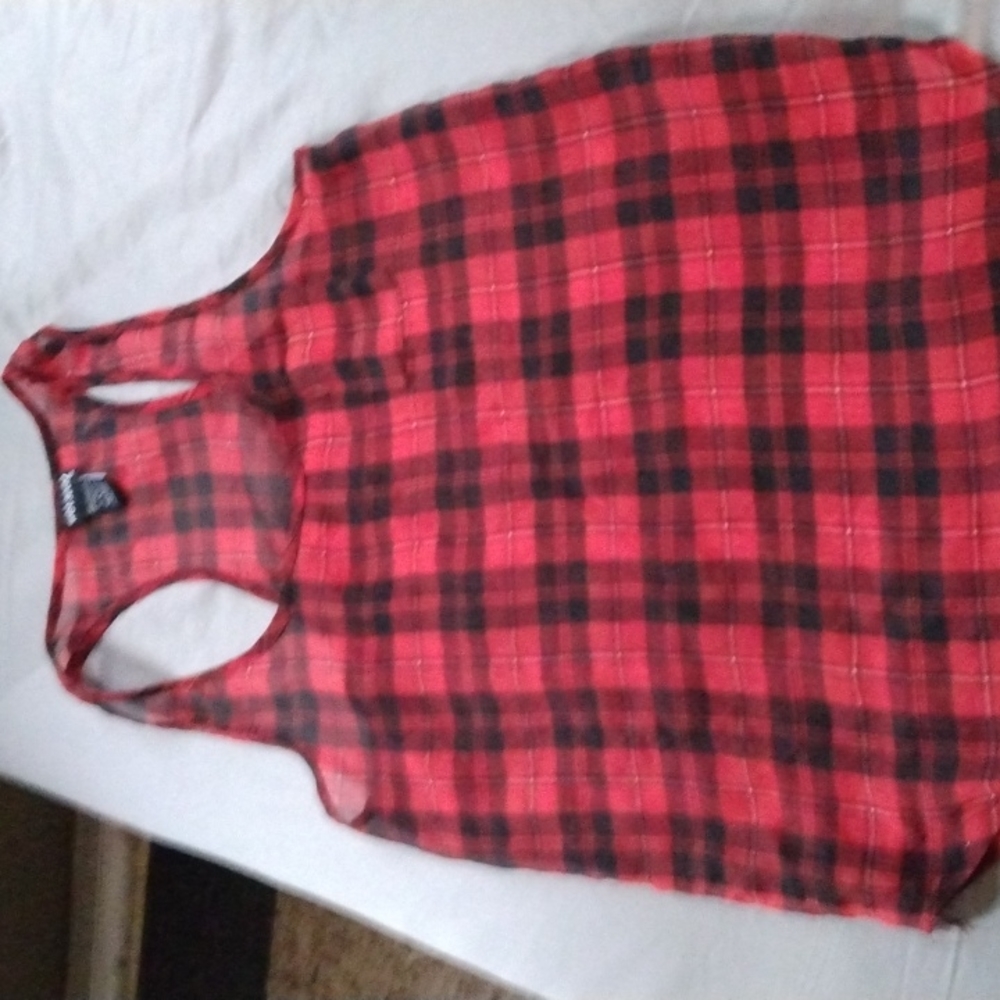 Wet seal summer blouse